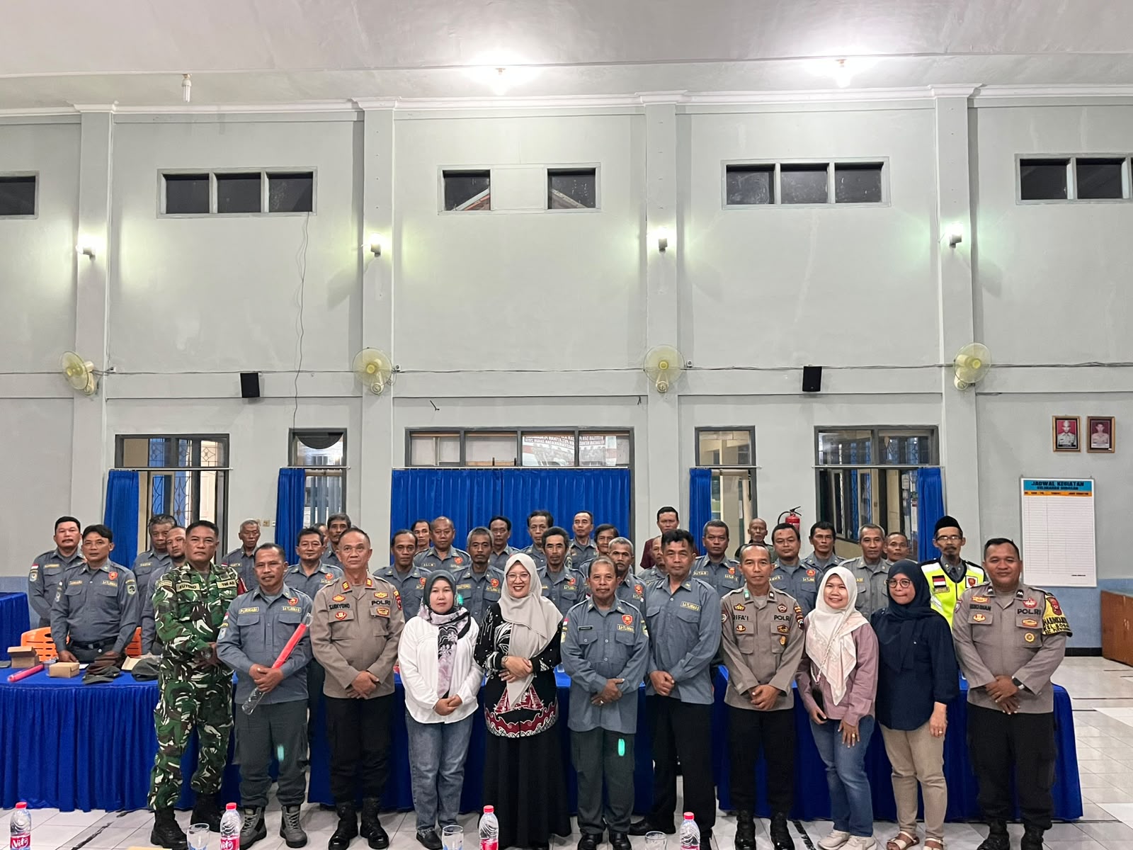 Perkuat Kapabilitas Satlinmas, Polsek Purwokerto Utara Banyumas Gelar Bimtek di Kelurahan Bobosan