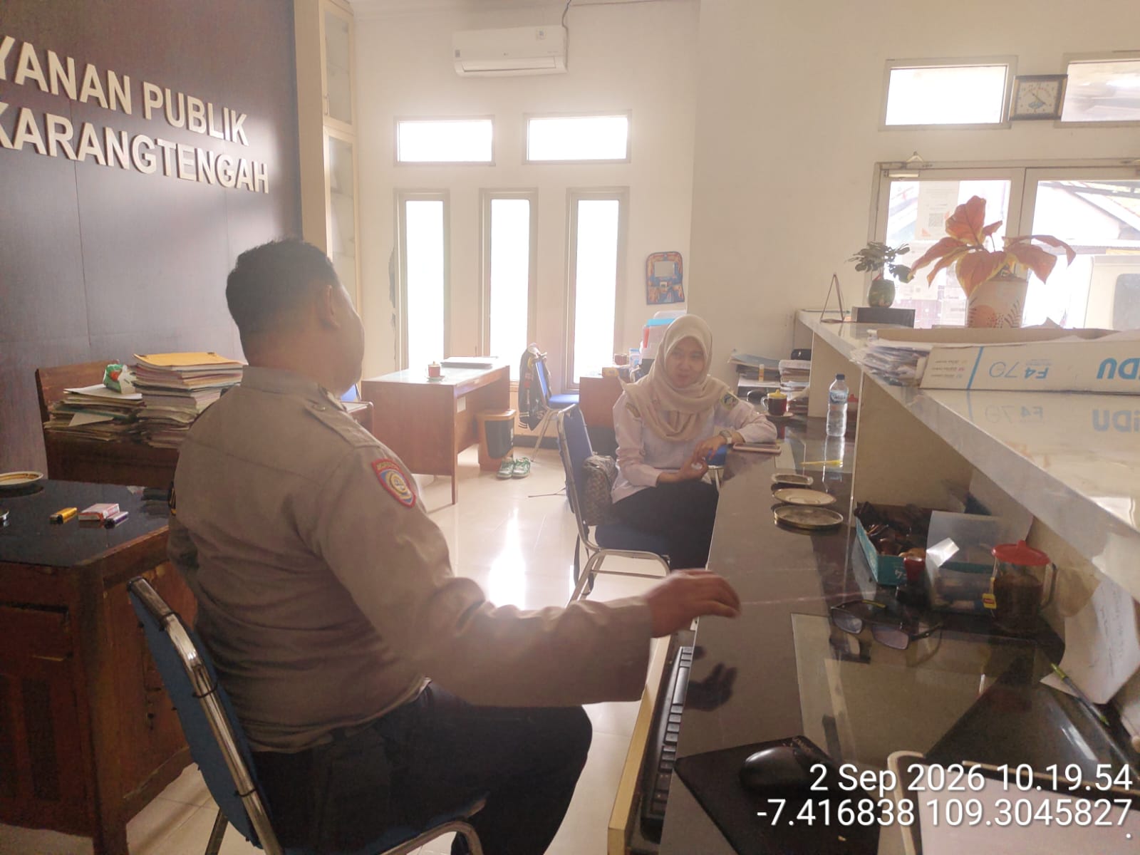 Antisipasi Gangguan Keamanan, Polsek Kembaran Tingkatkan Sinergi Bersama Pemdes