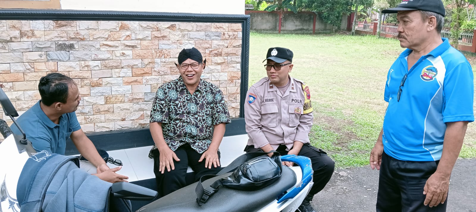 Bhabinkamtibmas Polsek Lumbir Banyumas Dorong Peran Aktif Warga Menjaga Keamanan Desa