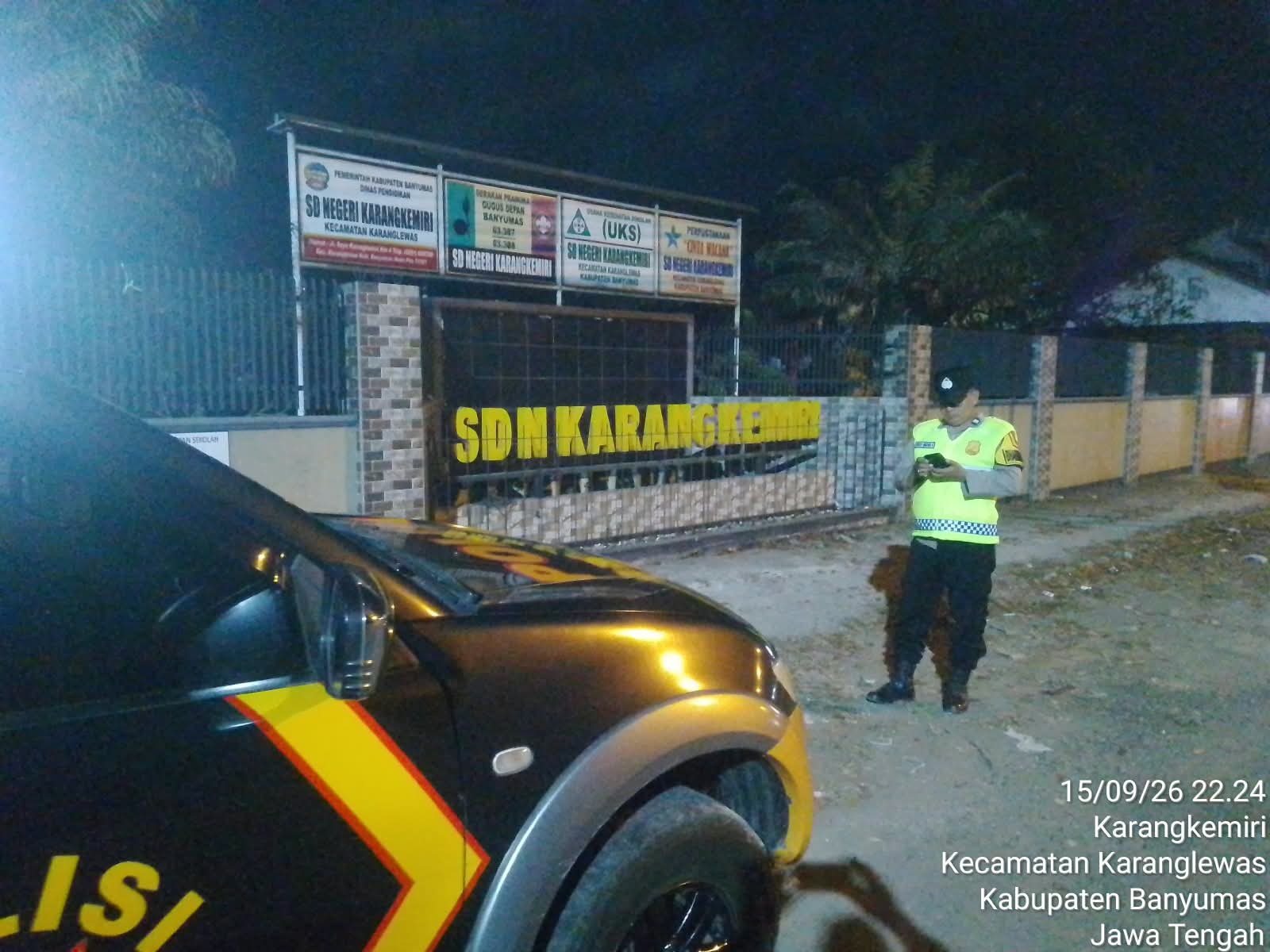 Bhabinkamtibmas Polsek Karanglewas Gelar Patroli Malam, Sasar Titik Rawan Gangguan Kamtibmas