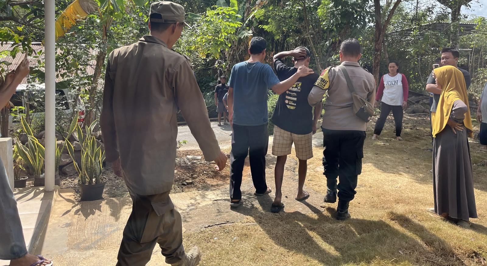 Polsek Purwokerto Selatan Gerak Cepat Evakuasi Warga di Karangklesem, Bersinergi dengan Tim Kesehatan dan Satpol PP