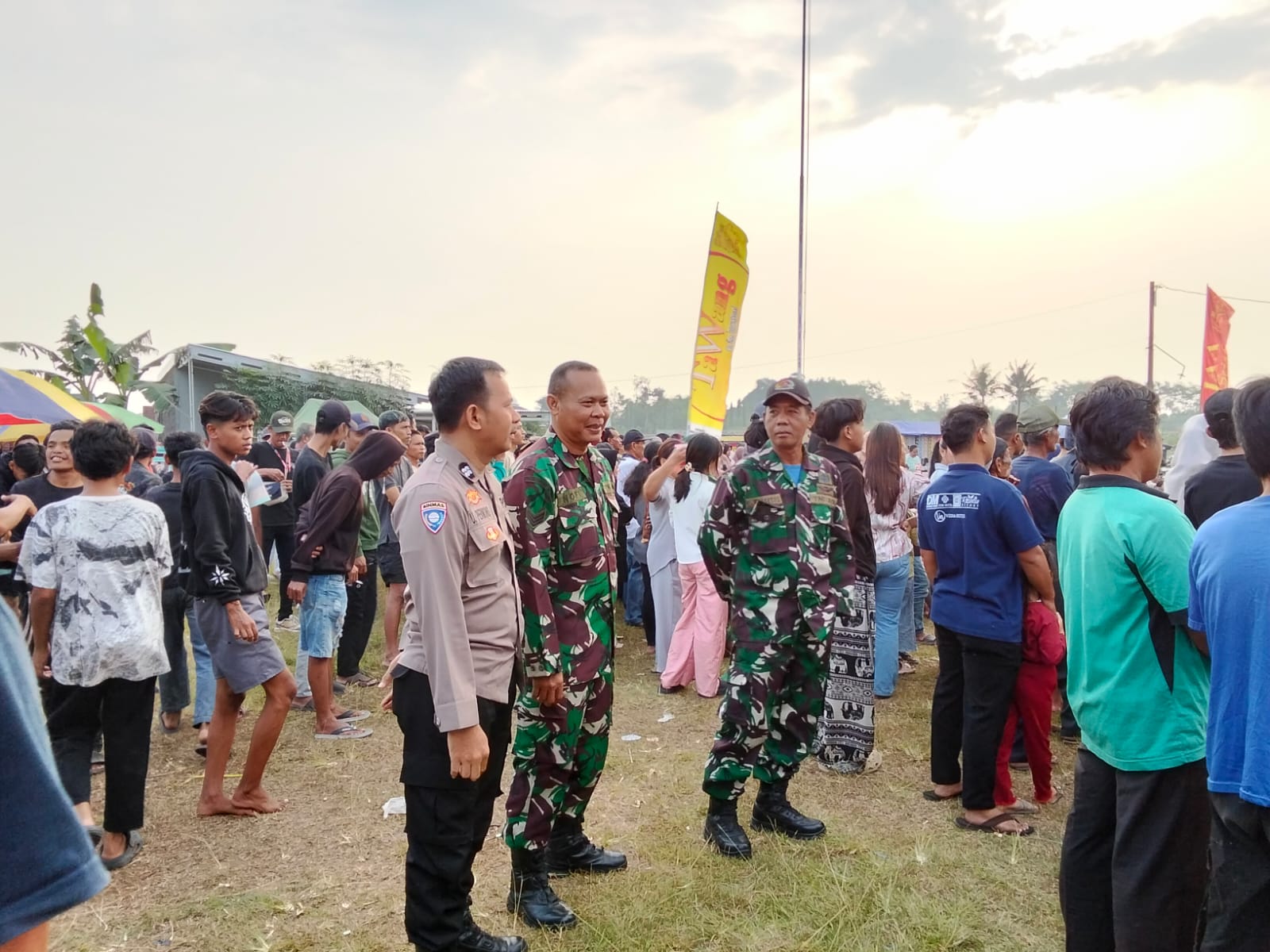 Polsek Patikraja Amankan Pentas Seni Ebeg Sambut Bulan Suro di Kedungwuluh Kidul