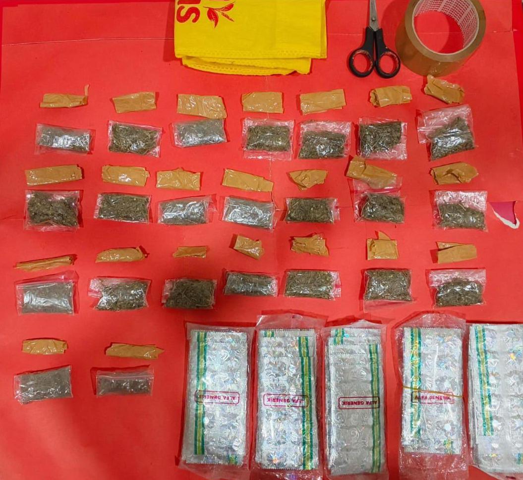 Polresta Banyumas Tangkap Pengedar IS, 75,01 Gram Ganja dan 486 Butir Obat Daftar G Diamankan