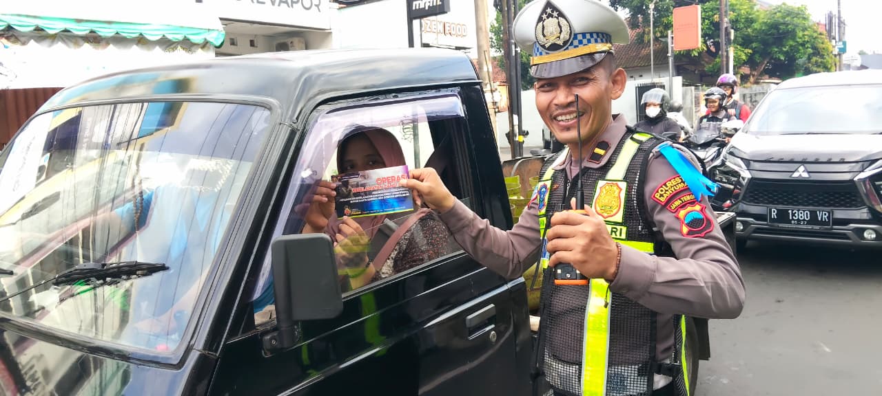 Operasi Keselamatan Candi 2026, Satlantas Polresta Banyumas Sosialisasikan Kepatuhan Berkendara, 13 Pelanggar Diberi Teguran