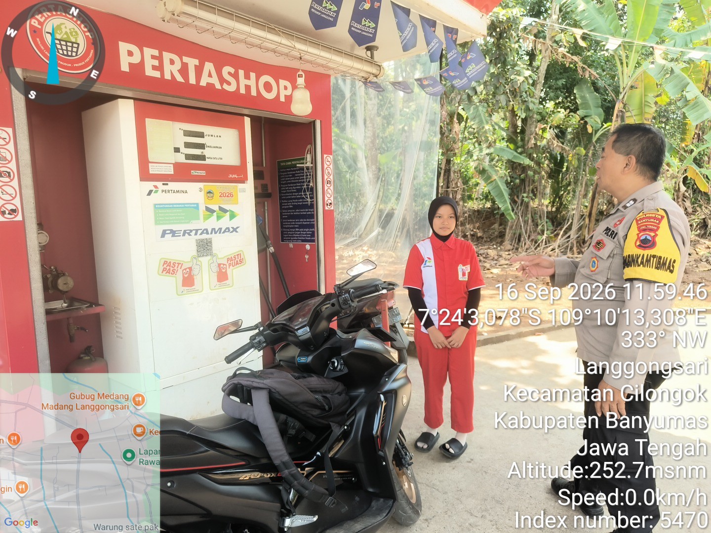 Cegah Kebakaran, Bhabinkamtibmas Polsek Cilongok Ingatkan Pengelola Pertashop Soal Keselamatan