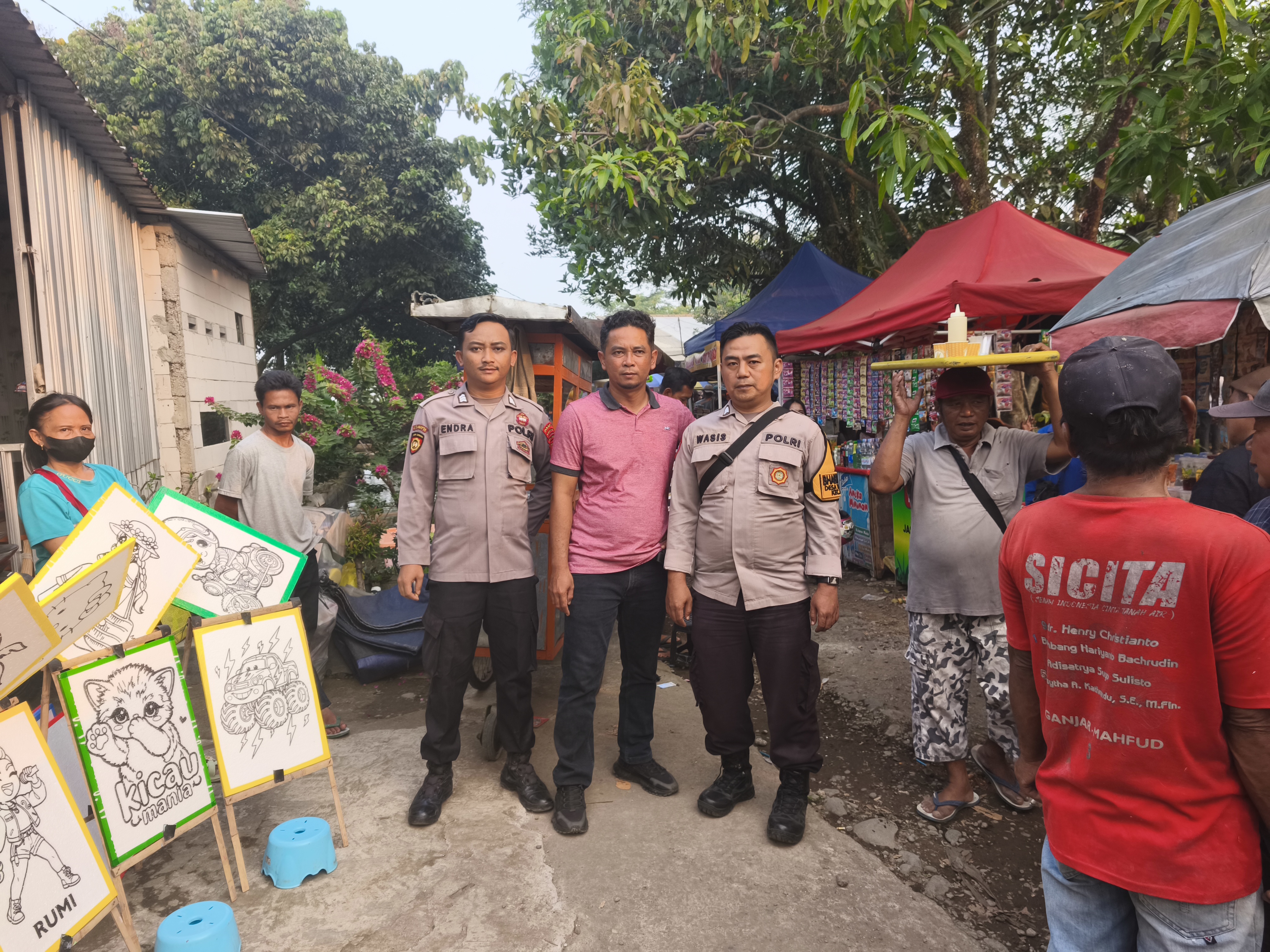 Polsek Sumbang Banyumas Amankan Pagelaran Seni Kuda Kepang Tasyakuran Suran