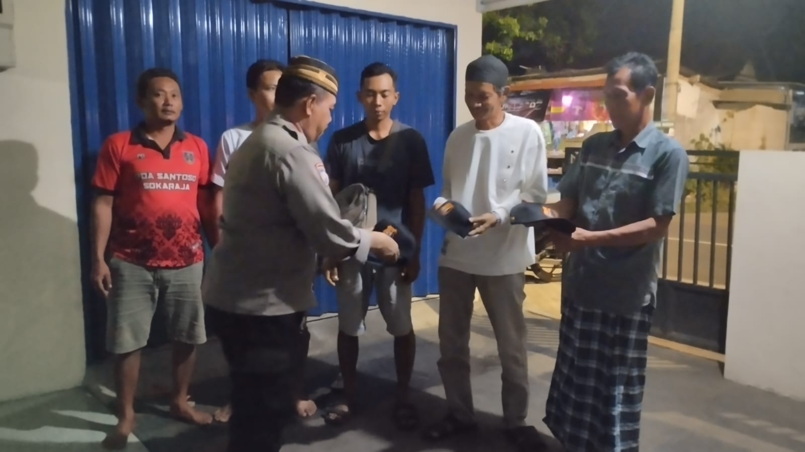 Perkuat Kamtibmas, Bhabinkamtibmas Sokaraja Polresta Banyumas Halal Bihalal Bersama Pokdarkamtib